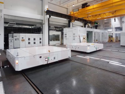 40 tun+40 tun s dvojím vozíkem automatizovaný RGV