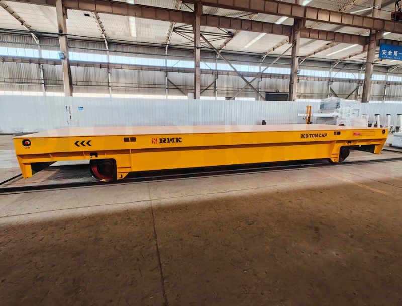 Trolejbus s těžkou baterií